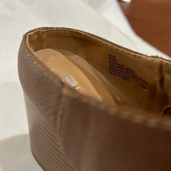 Dolcetta brown vegan leather bootie mules Women’s Sz 9.5 - Picture 15 of 16